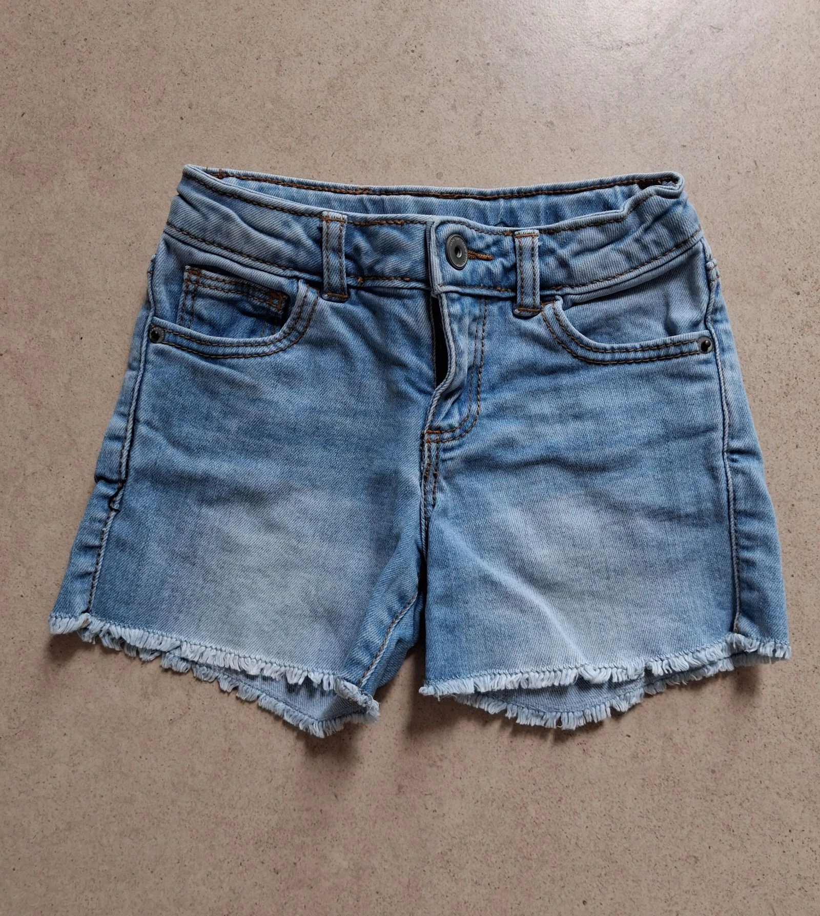Pantalon corto niña de Zara Girls